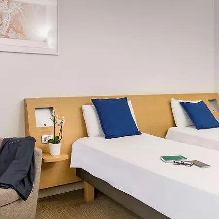 Novotel Milano Nord Ca' Granda Exterior photo